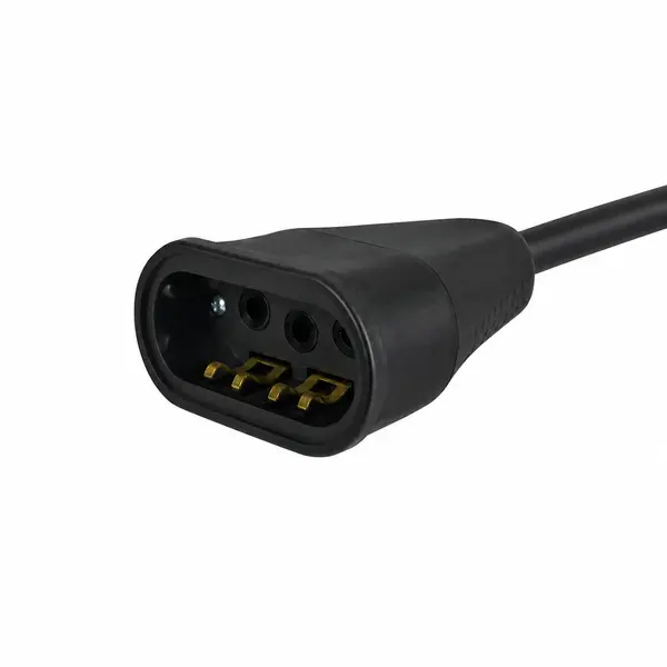 UN18089 Utičnica 3 fazna crna za kabel